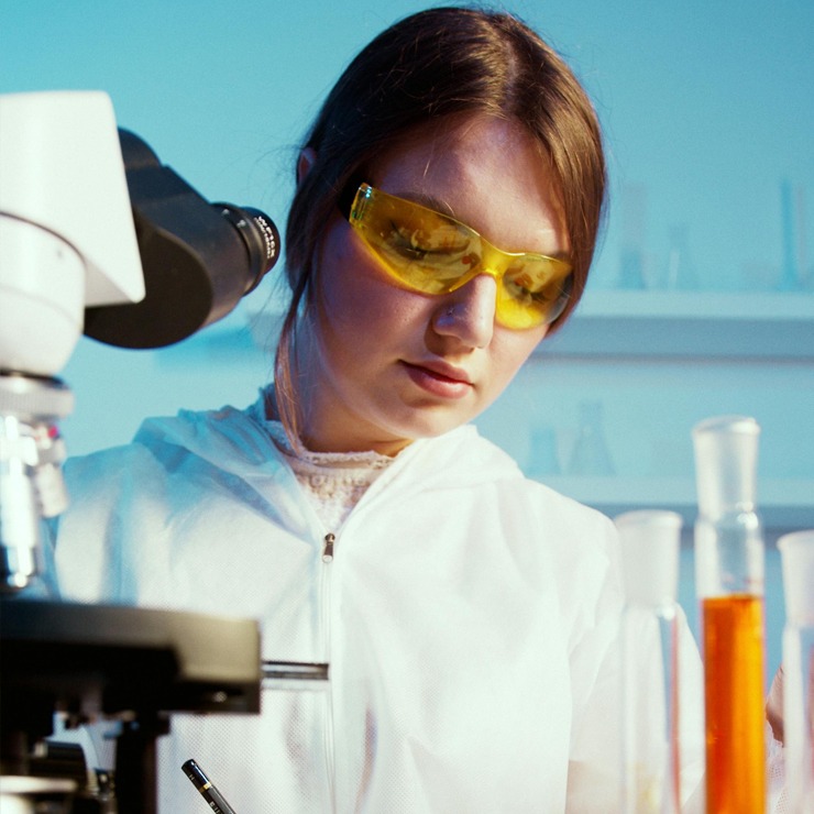 Life Sciences & Healthcare 1 life sciences